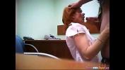 หนังxxx Patroa com tesao fode com o secretario no trabalho Mp4