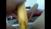 หนังโป๊ se masturba para mi con un platano 2021