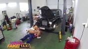 หนังxxx FemaleFakeTaxi Sexy minx gets down and dirty with stud at garage Mp4