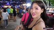 นาฬิกา คลิปโป๊ Sexy Ladyboy Nadia หยิบขึ้นมาในที่สาธารณะ 3gp ฟรี