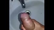 คลิปโป๊ ออนไลน์ So Horny and cumming in my bathroom rohitsinghania Mp4