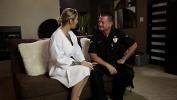 หนัง18 A cop shows up at the nuru massage spa excl Kleio Valentien comma Eric Masterson 2021 ร้อน