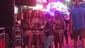 นาฬิกา คลิปโป๊ Sexy Thai Girls in Bangkok, Thailand! ล่าสุด ใน SexThaiXxx.Net