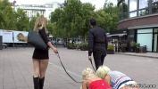 หนังโป๊ Busty blondes pissing on the street