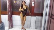 คลิปโป๊ LA DIOSA ENTRENA EN TRANSPARENCIA EN EL SAUNA Mp4