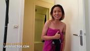 ดูหนังav Cute Asian teen Xiaoyu Li repays you with her tight pussy 3gp ล่าสุด