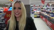 หนังโป๊ Lucy Cat Fucking in Supermarket Sex Im Supermarkt Public ฟรี