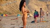 คลิปโป๊ฟรี Beautiful exhibitionist goes nude on the beach excl ล่าสุด