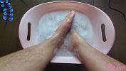 หนัง18 washing her big dirty feet Mp4