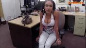 คลิปxxx Booby Latina sells her cellphones and fucked at the pawnshop Mp4 ล่าสุด