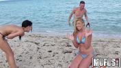 คลิปxxx Mofos Two perfect beach babes have some fun Mp4 ล่าสุด