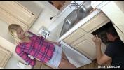 หนังav Cute Teen Handjob In The Kitchen 2024 ล่าสุด