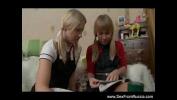 หนัง18 Russian Lesbian Teen Strapon Fun ฟรี