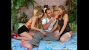 หนังโป๊ Two Girls One Guy Czech 3some ร้อน