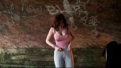 ดูหนังxxx uk amateur Holly Kiss flashing in public under a railway bridge 3gp ฟรี