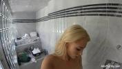 ดูหนังxxx Alix Lynx takes a shower 2024