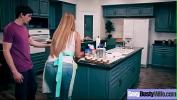 คริปโป๊ lpar Kianna Dior rpar Housewife With Big Juggs Love Intercorse On Camera Clip 3gp ฟรี