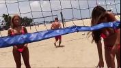 คลิปโป๊ฟรี Beach volleyball turns to horny groupsex ล่าสุด