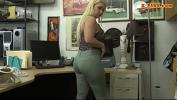 ดูหนังxxx Big butt blondie railed at the pawnshop Mp4 ล่าสุด