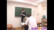 คริปโป๊ Nami Kimura teacher in heats goes down on a young student 3gp ฟรี