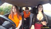 หนัง18 Lucia threesome during her driving test Mp4