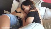 หนังxxx Hot lesbian Mary Kalisy having fun with Asian teen