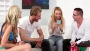 หนังav Family Game Night Orgy ล่าสุด