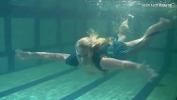 หนังxxx Blonde Feher with big firm tits underwater 3gp ล่าสุด