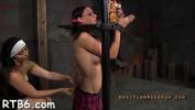 คริปโป๊ Gal is stripping inside cage Mp4 ฟรี