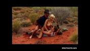 คริปโป๊ Gabriella Bond has an anal threesome in the desert ล่าสุด