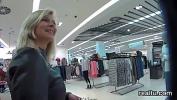 หนังโป๊ Charming czech girl is seduced in the shopping centre and banged in pov 2024