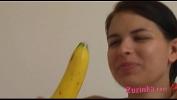 คลิปxxx How to colon Young brunette girl teaches using a banana ล่าสุด