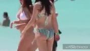 ดูหนังxxx Ariel Winter comma bikini vid comma zoom comma slow motion ฟรี