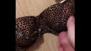 คริปโป๊ Cum on my step mom sexy leopard bra Mp4 ฟรี