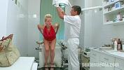 หนังโป๊ Patientin Alexandra beim Frauenarzt FULL 2024