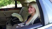 ดูหนังxxx Hot blonde teen gives BJ for a ride home