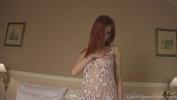 คลิปxxx Lonely redhead has fun with a pink toy 3gp