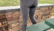 ดูหนังโป๊ TEEN GIRL PEES HER LEGGINGS ล่าสุด