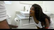 คลิปโป๊ Ebony stepdaughter experiences BBC for the first time ล่าสุด