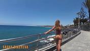 ดูหนังโป๊ PISS PISS TRAVEL Russian Girl in a micro bikini pees in public on Gran Canaria Mp4 ล่าสุด