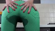 ดูหนังav Russian Girl Sasha Bikeyeva See how she teases you and pees through green pants period Mp4