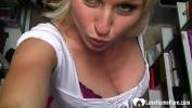 คริปโป๊ Hot blonde shows tits while changing clothes ร้อน 2024