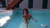 คริปโป๊ Brunette With Flat Chest Pounded in a Public Pool POV 3gp ฟรี