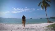 ดูหนังโป๊ Micro bikini tease by sexy teen who walks on a beach Mp4 ล่าสุด