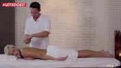 หนังโป๊ Czech Babe Ria Sun gets an intense happy end on the massage table ล่าสุด 2024