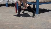 หนังโป๊ Socks fetish　A woman walking in a sandbox with socks Mp4 ล่าสุด