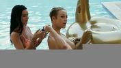 หนังav Two big boobs hotties play with each other in the pool Mp4 ฟรี