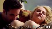 ดูหนังโป๊ lpar Sarah Vandella comma Logan Pierce rpar Sitting By A Tree BABES 3gp ล่าสุด