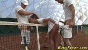 หนังเอ็ก Euro babe assfucked in threeway after tennis ล่าสุด 2024