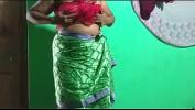 ดูหนังโป๊ desi indian horny tamil telugu kannada malayalam hindi vanitha showing big boobs and shaved pussy press hard boobs press nip rubbing pussy masturbation using green candle 3gp ฟรี